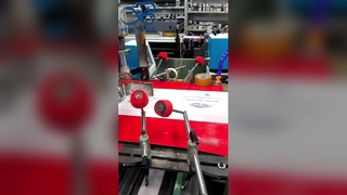 कपड़े की टी-शर्ट पैकेजिंग के लिए एफएससी प्रमाणित पर्यावरण-अनुकूल बायोडिग्रेडेबल ग्लासिन पेपर बैग