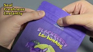 सेल्फ सीलिंग प्लास्टिक बैग