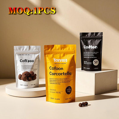 कस्टम मुद्रित चमकदार चुटकुला चेहरा गंध प्रूफ फिर से बंद करने योग्य ज़िप 3 साइड सील फ्लैट मायलर बैग