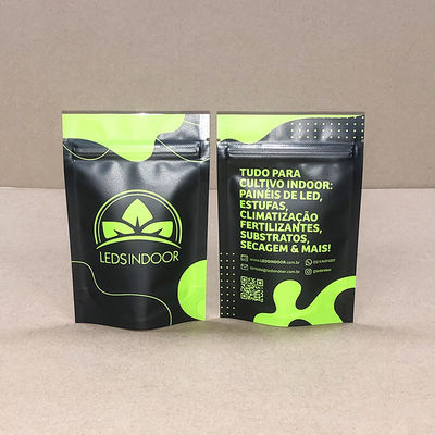 बाल प्रतिरोधी ज़िपर बैग उच्च बाधा वाली फिल्मों के साथ गंध को बाहर निकलने से रोकता है और नमी को प्रवेश करने से रोकता है