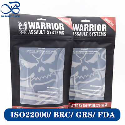 पारदर्शी खिड़कियों के साथ कपड़ों की पैकेजिंग के लिए पानी प्रतिरोधी मायलर बैग स्टैंड अप बैग थोक