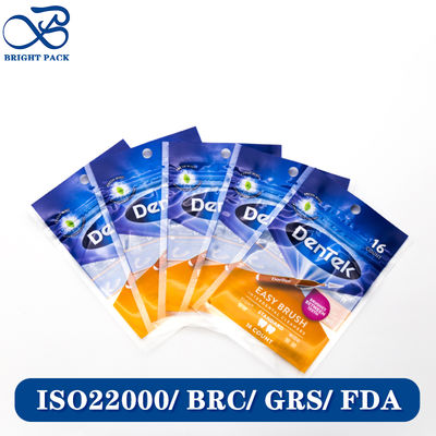 कस्टम ब्रांड प्रिंटिंग और लटकने वाले छेद डिजाइन के साथ फिलास पैकेजिंग के लिए पतले गेज तीन पक्षीय सीलिंग बैग।